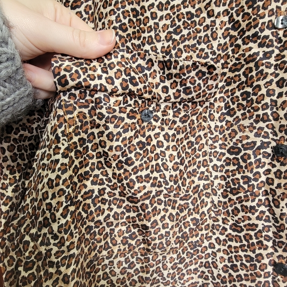 100% Silk Leopard Print Button Down Shirt by Cote de France - Large - Pockets - Picture 6 of 9